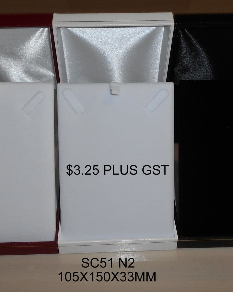 Chain & pendant boxes